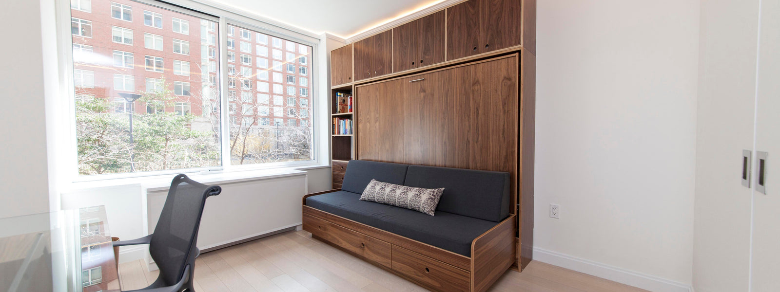 kids murphy bed or tuck bed in small apartment room