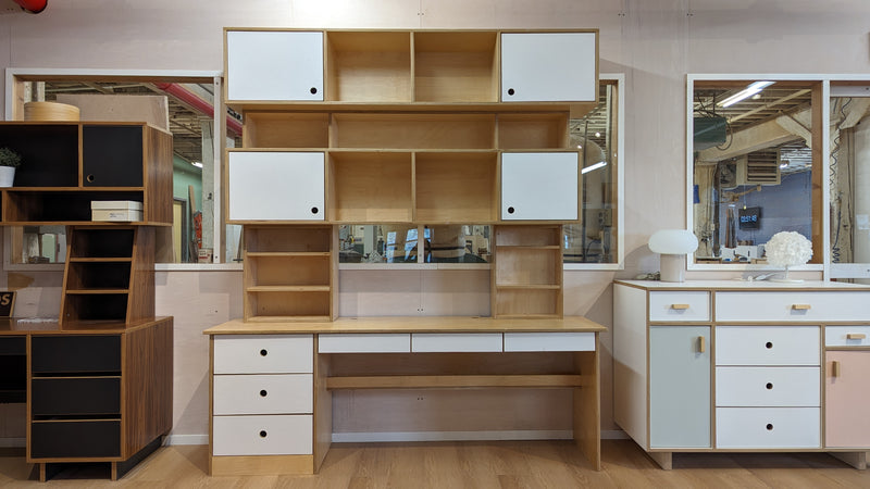 Custom desk