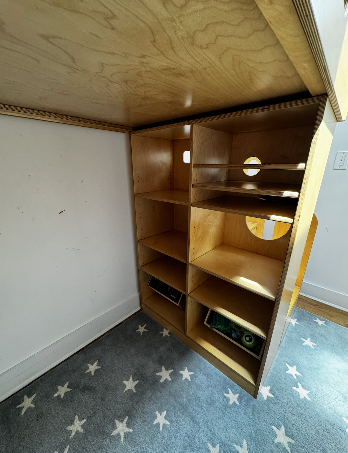 Dumbo loft bed w/stairs