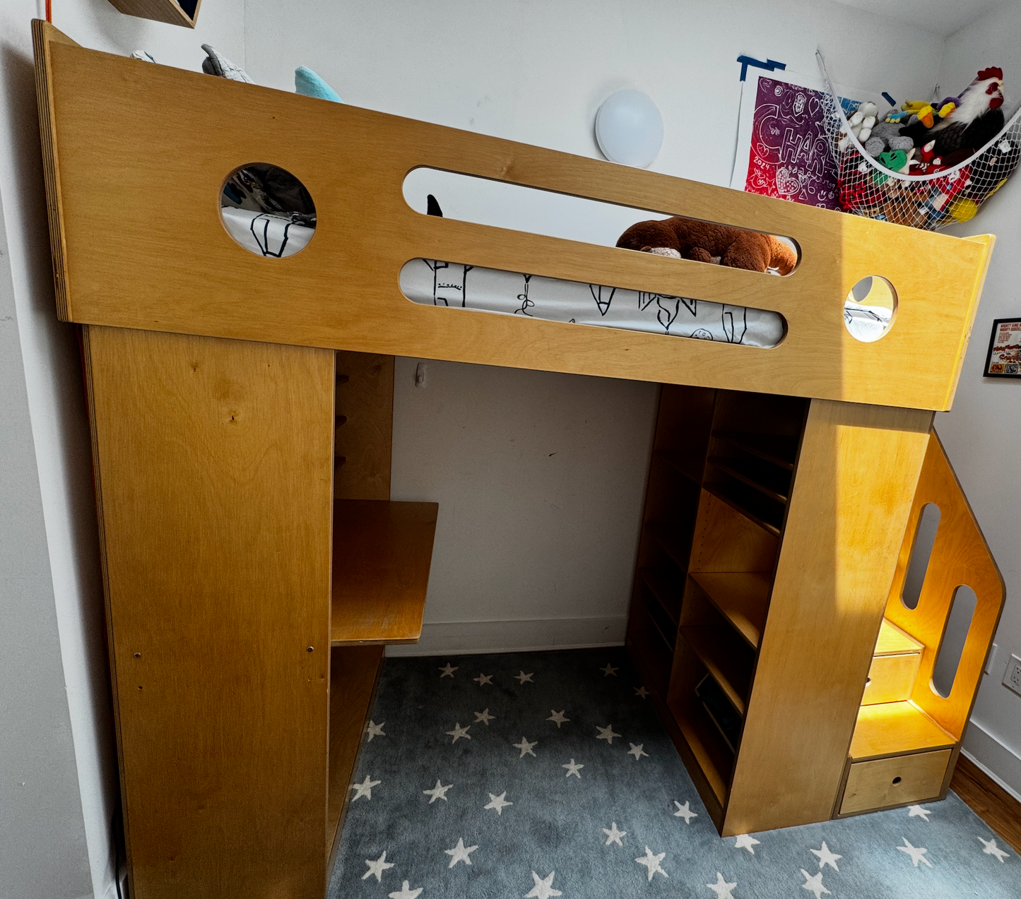 Dumbo loft bed w/stairs