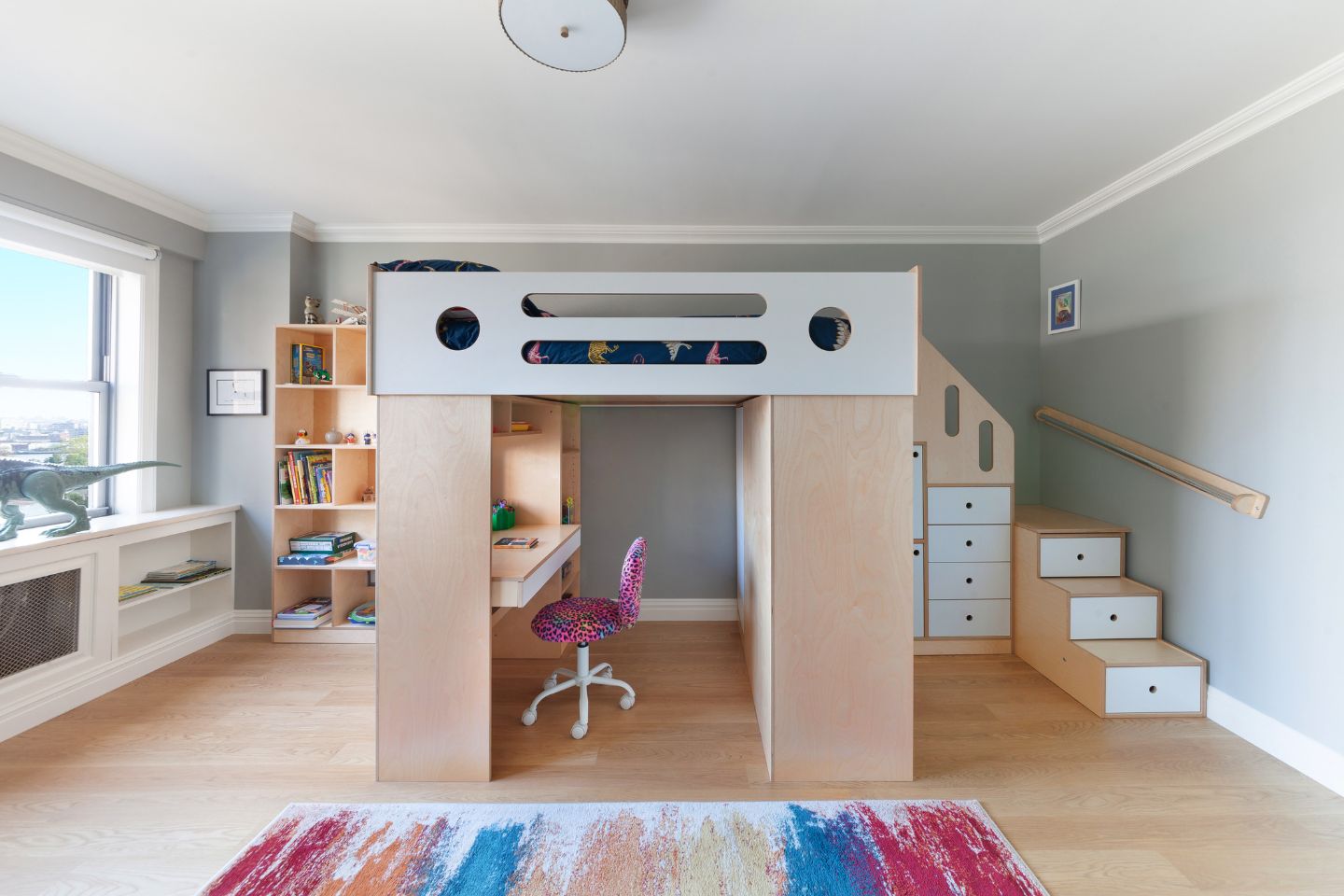 Buy The Dumbo Children's Loft Bed with Stairs \u0026 Desk, image size:1440x960