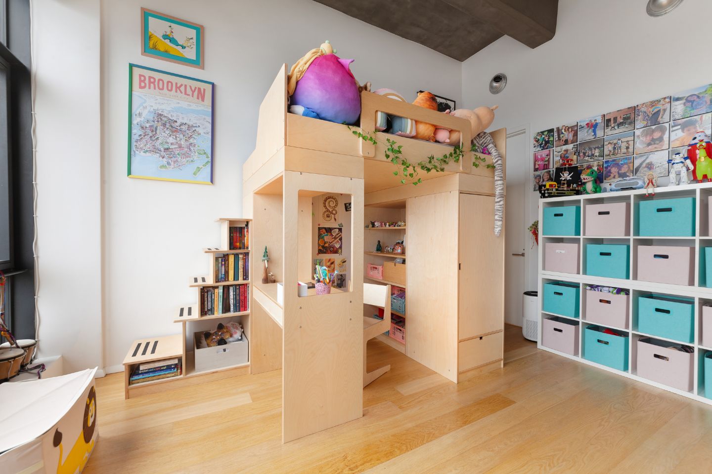 Aspen Loft Bed-side view,distant-casa kids 