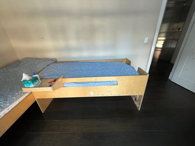 Lolo Bunk Bed with cutout ladder