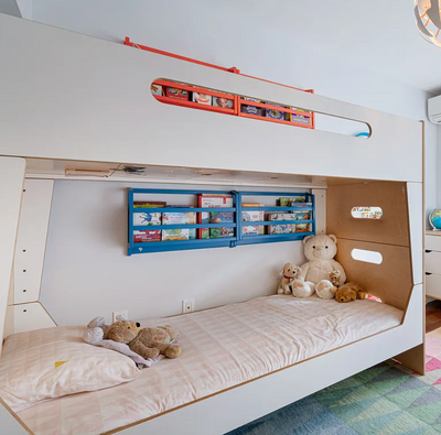 Lolo Bunk bed w/ladder- front side view (lower and upper bed)